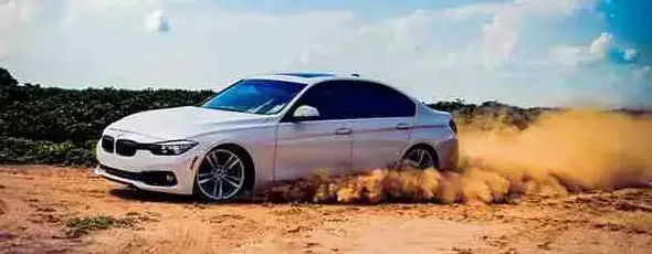 car-drift-izq
